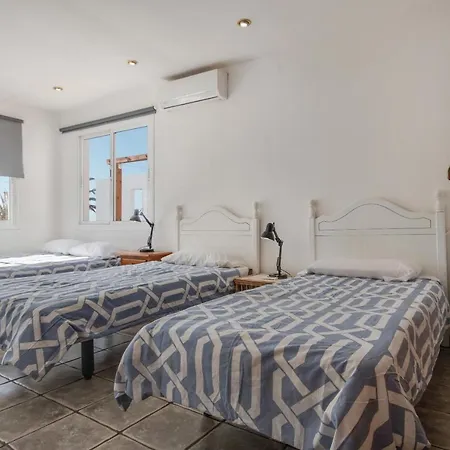 Casa Nira Вилла *